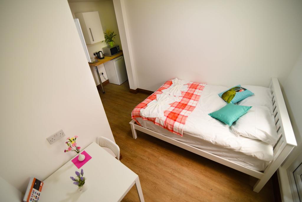 Bed & Breakfast Green Suites 4*